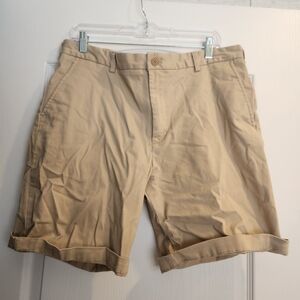 Izod Men's Flat Front Tan Shorts Size 34x9.5 Euc